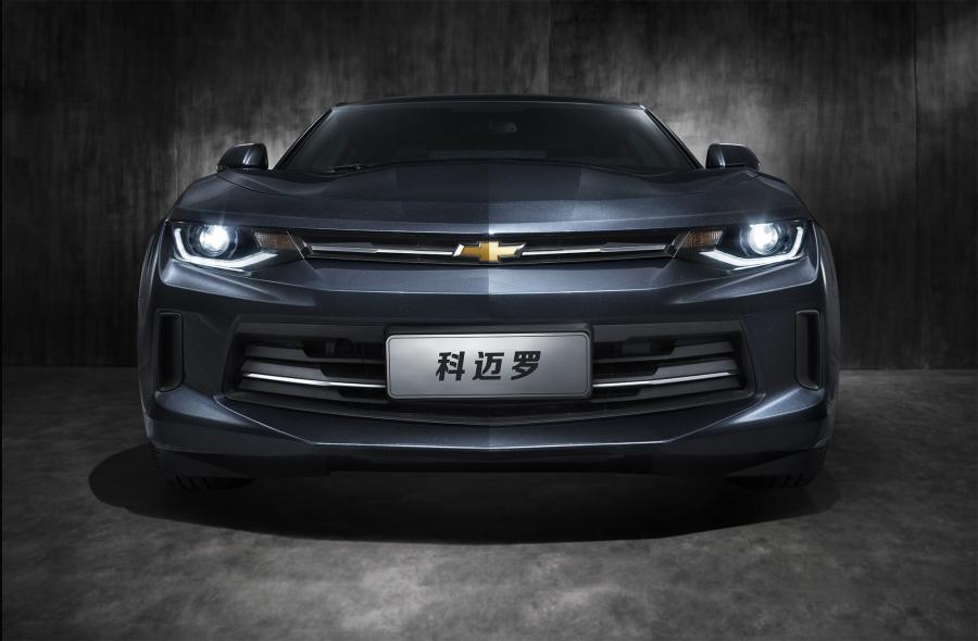  Chevrolet Camaro RS 50th Anniversary 2017 года  (CN) (фото 3 из 5)